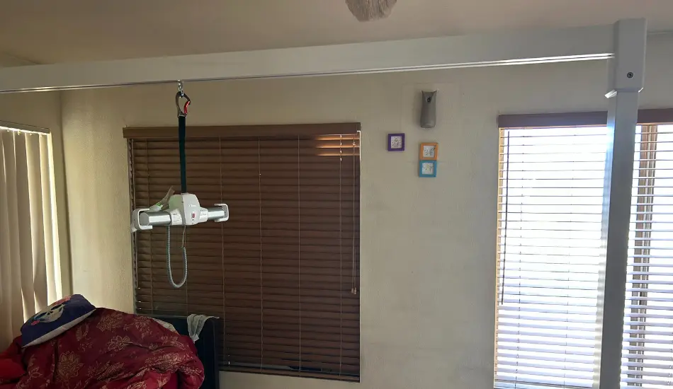 what is a ceiling lift